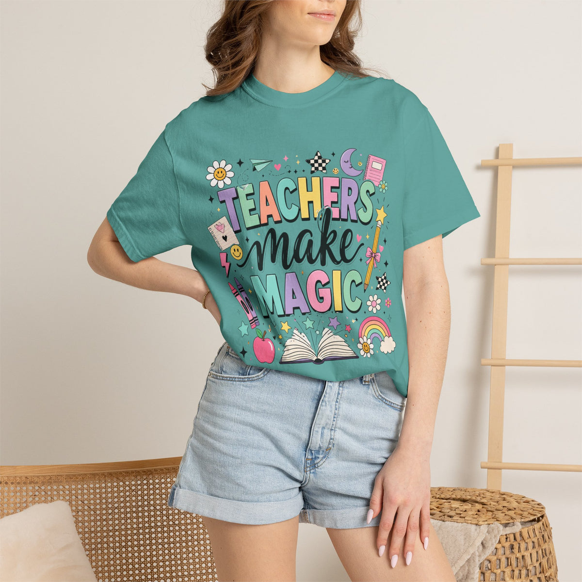 Teachers Make Magic Tee